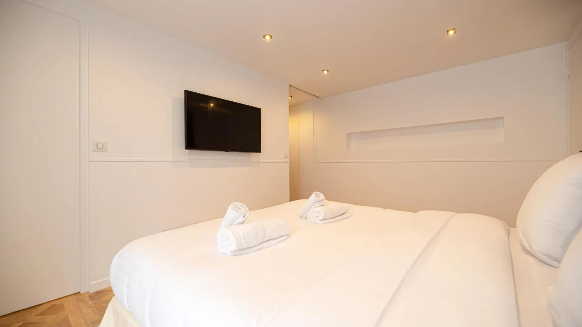 Cosy Flats- Notre Dame Apartment Paris