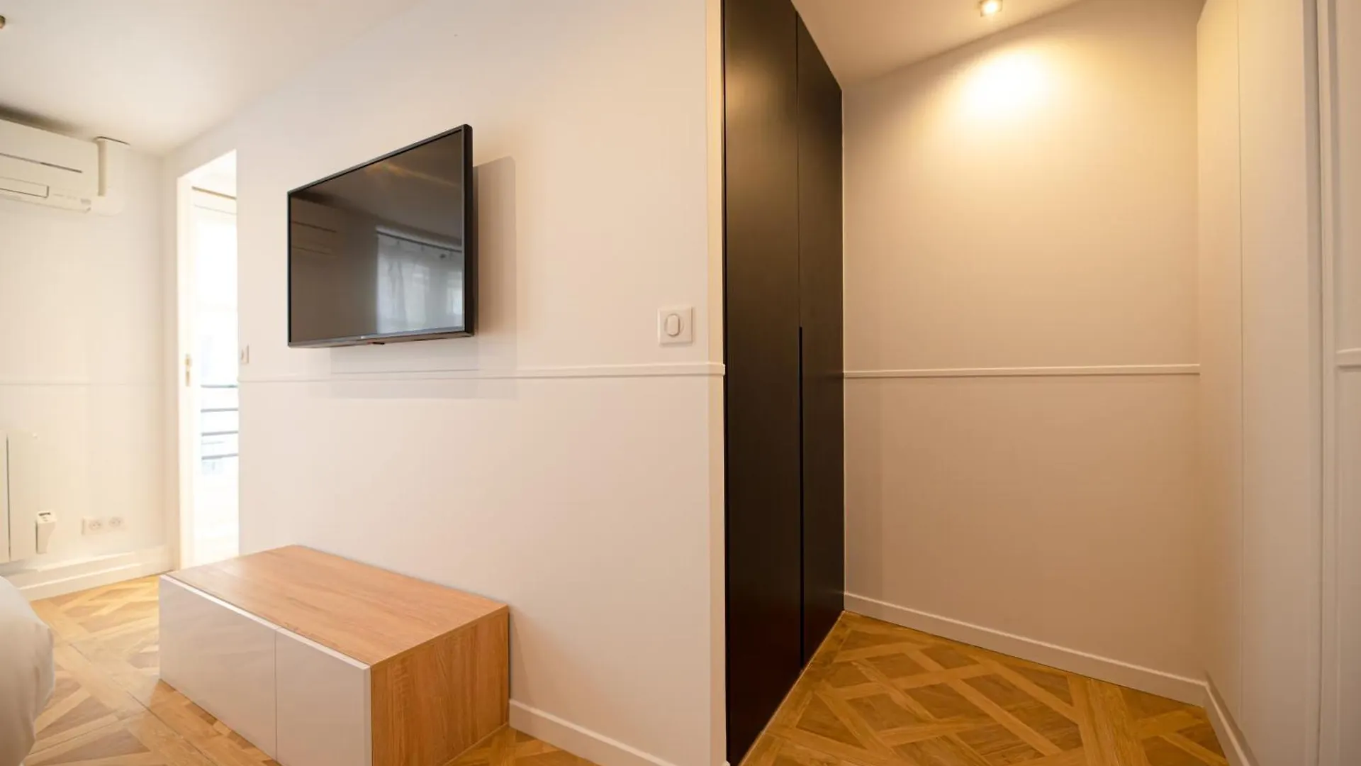 Cosy Flats- Notre Dame Apartment Paris France